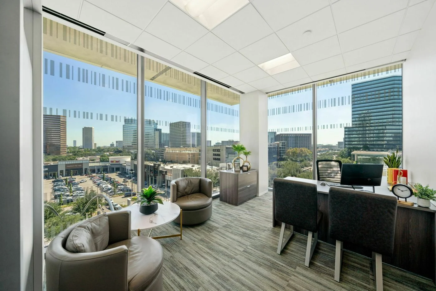 Photo 3 of 1700 Post Oak Blvd, Houston, TX 77056