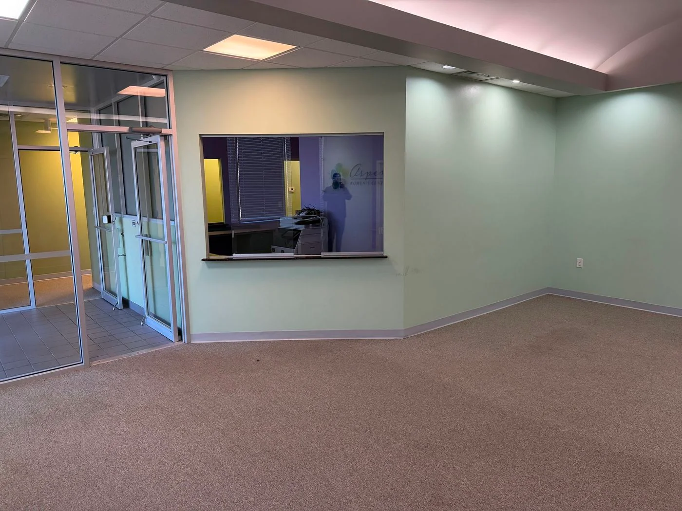 Photo 2 of 13900 Quailbrook Dr, Oklahoma City, OK 73134