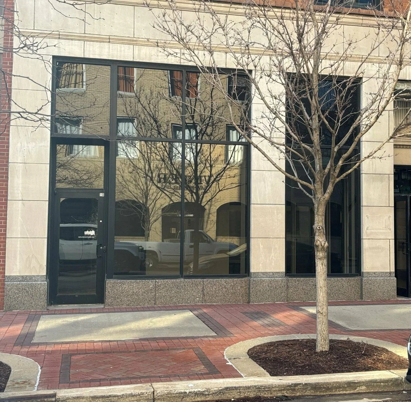 Photo 1 of 203 2nd St SE, Cedar Rapids , IA 52401