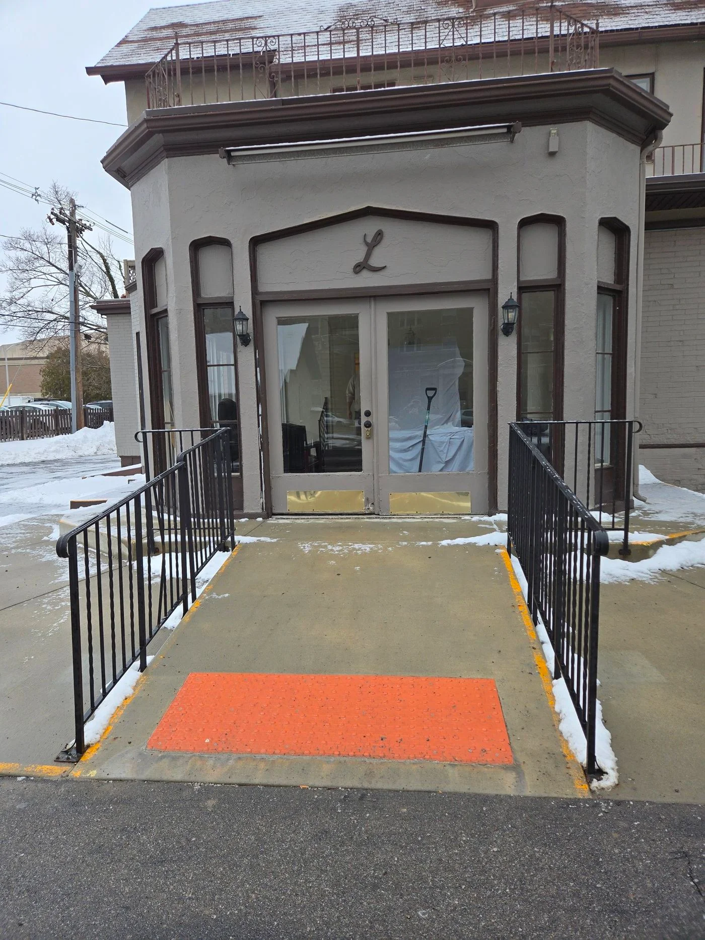 Photo 3 of 104 Linwood Ave, Buffalo, NY 14209