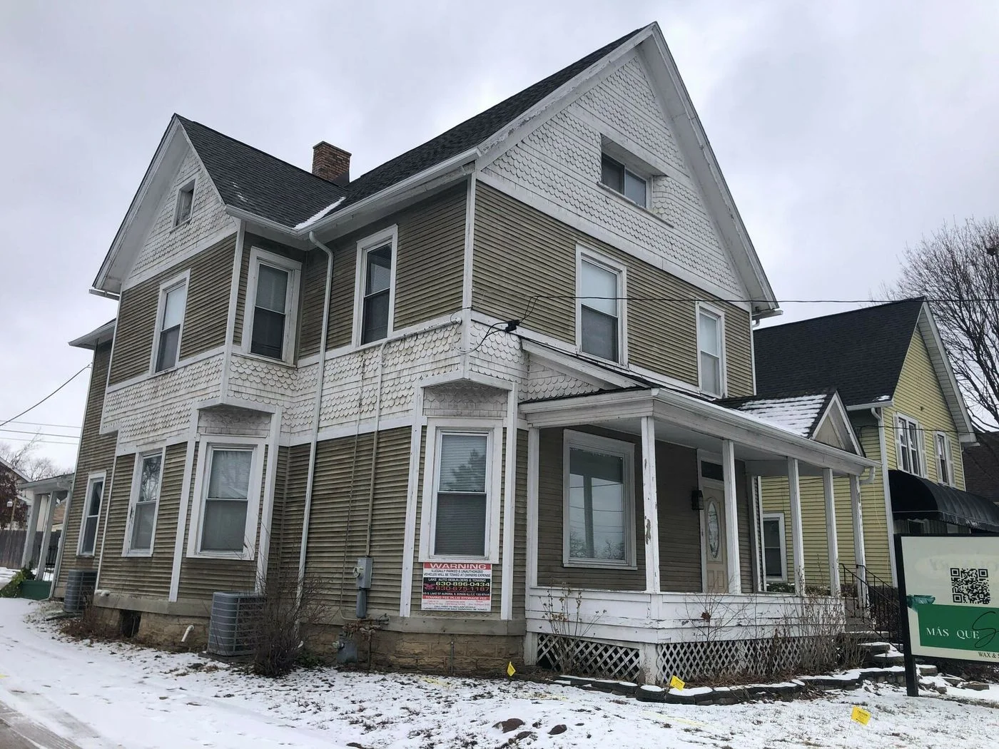 Photo 1 of 514 N Lake St, Aurora, IL 60506