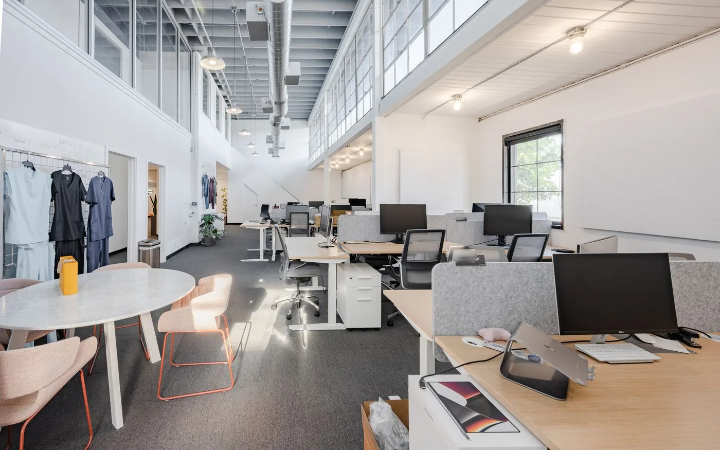 Photo 2 of 1119 Colorado Avenue, Santa Monica, CA 90401