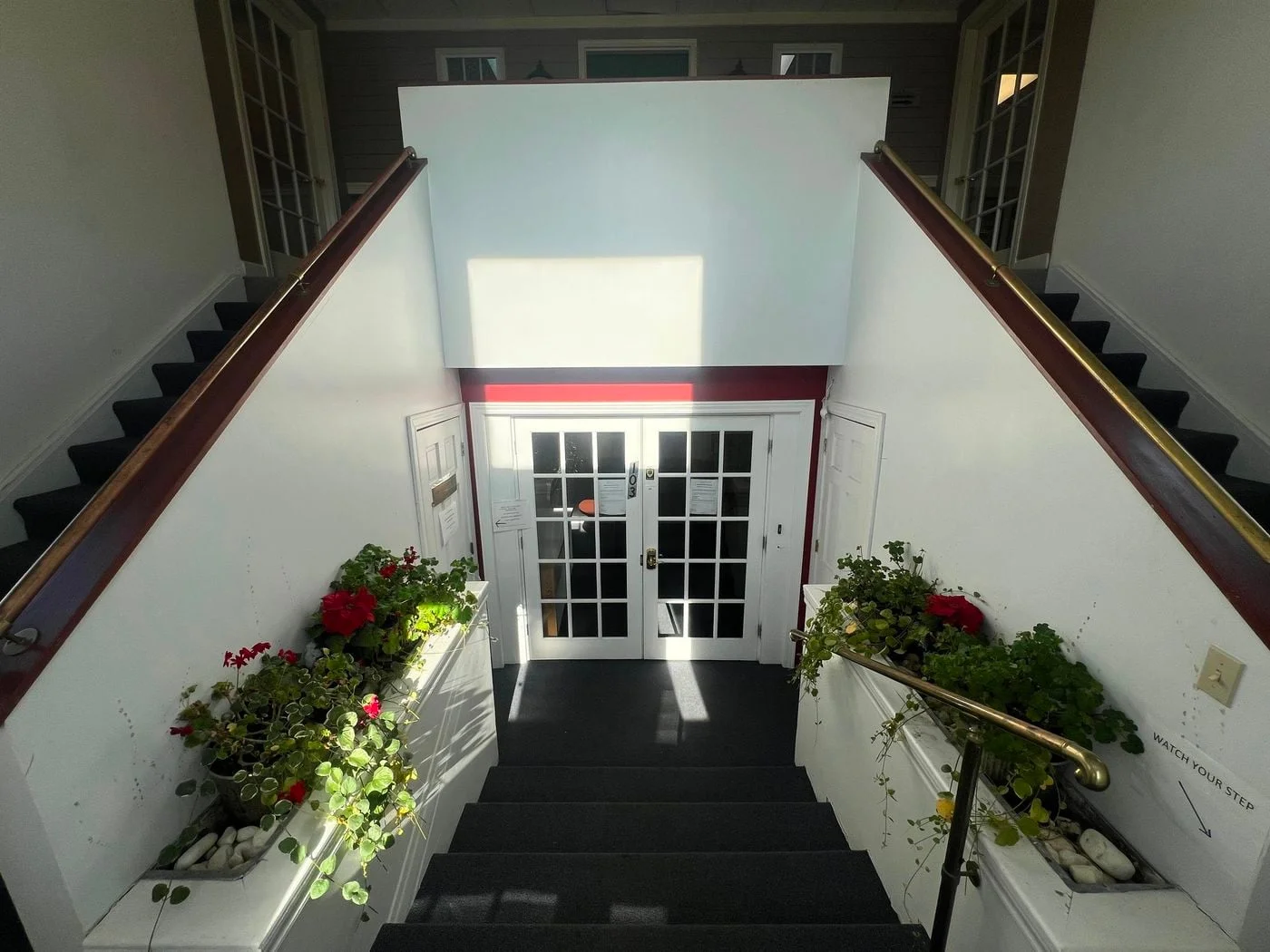 Photo 3 of 9563 Montgomery Road, Cincinnati, OH 45242