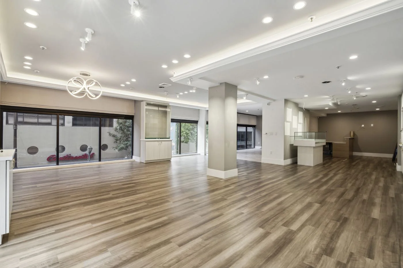 Photo 3 of 1737 Chestnut St Ste 200, Philadelphia, PA 19103