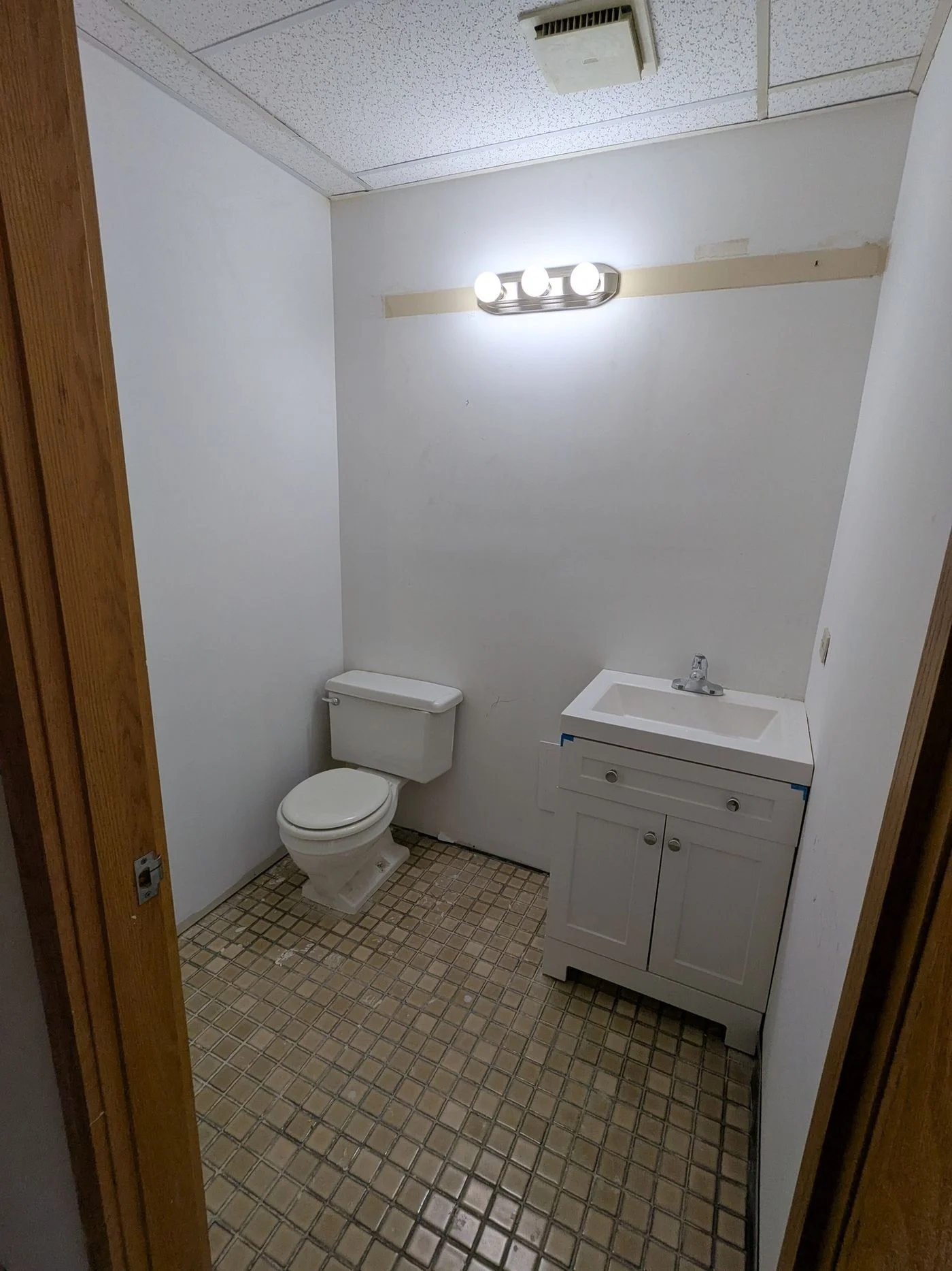 Photo 3 of 17524 E Carriageway Dr, Hazel Crest, IL 60429