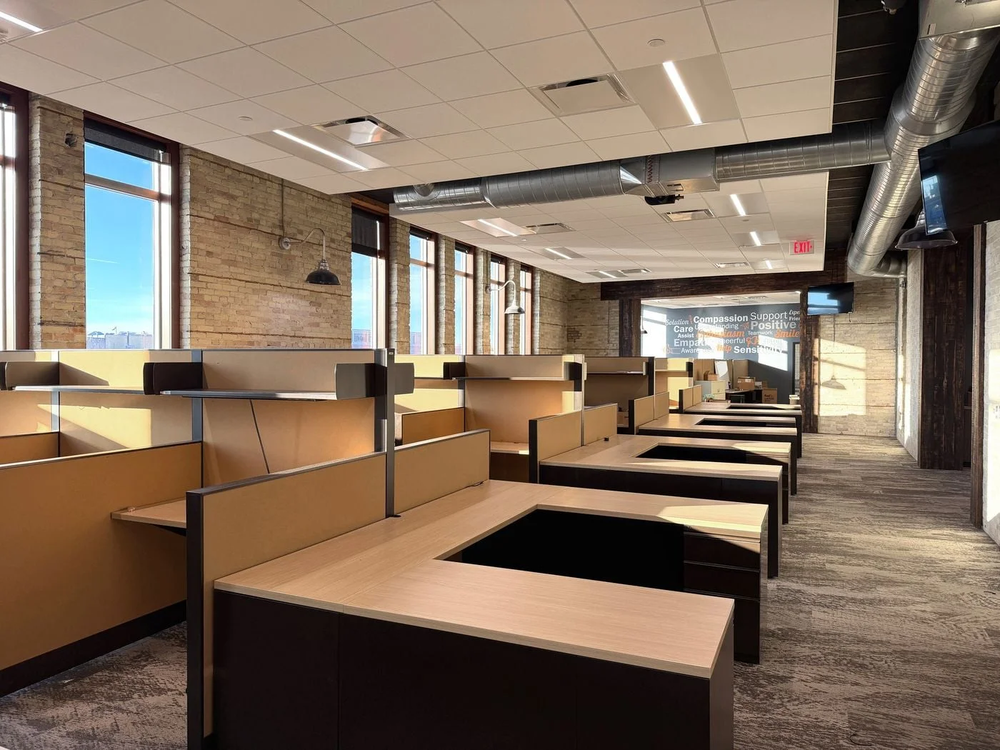 Photo 2 of 2 N 8th St, Manitowoc, WI 54220