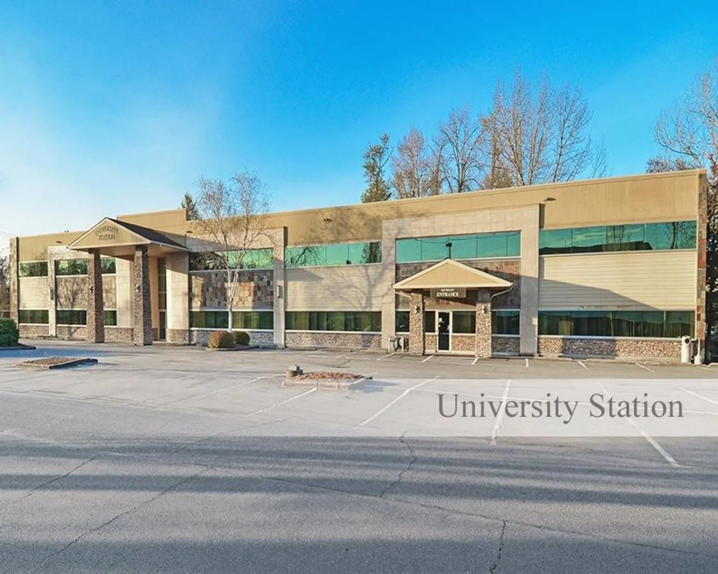 Photo 1 of 698 12th Street SE, Salem, OR 97301