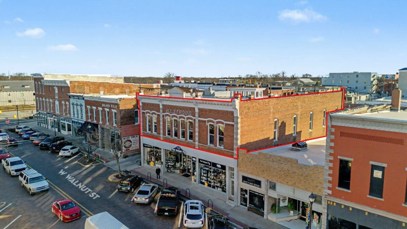 Photo 1 of 116B W Walnut St, Rogers, AR 72756