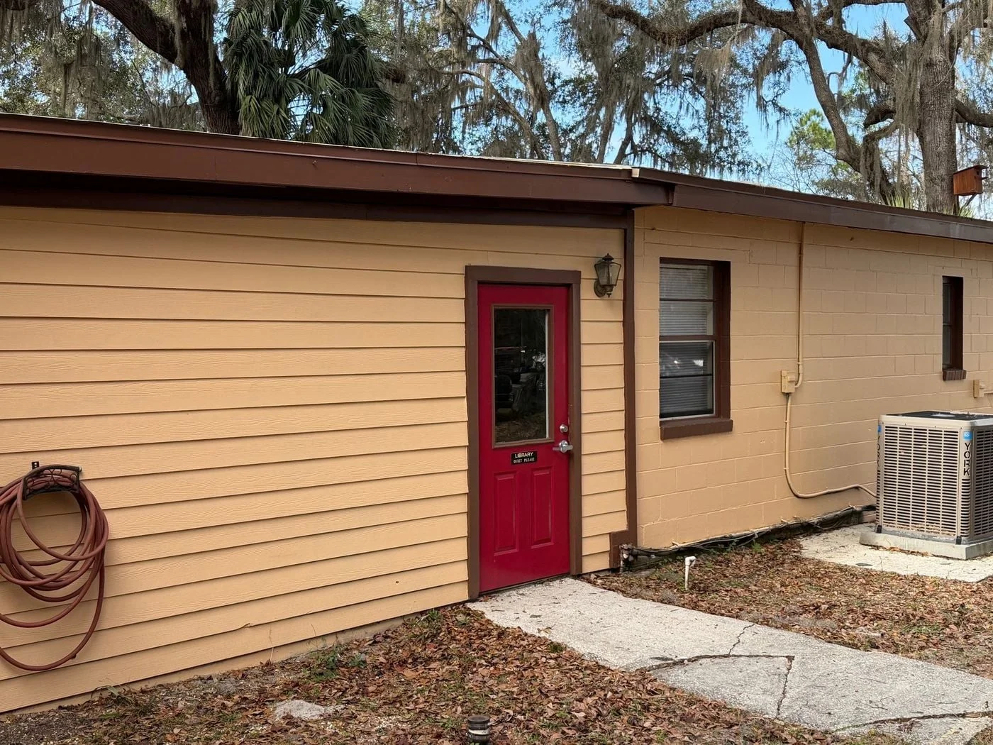 Photo 3 of 6505 SW 13th St, Gainesville, FL 32608