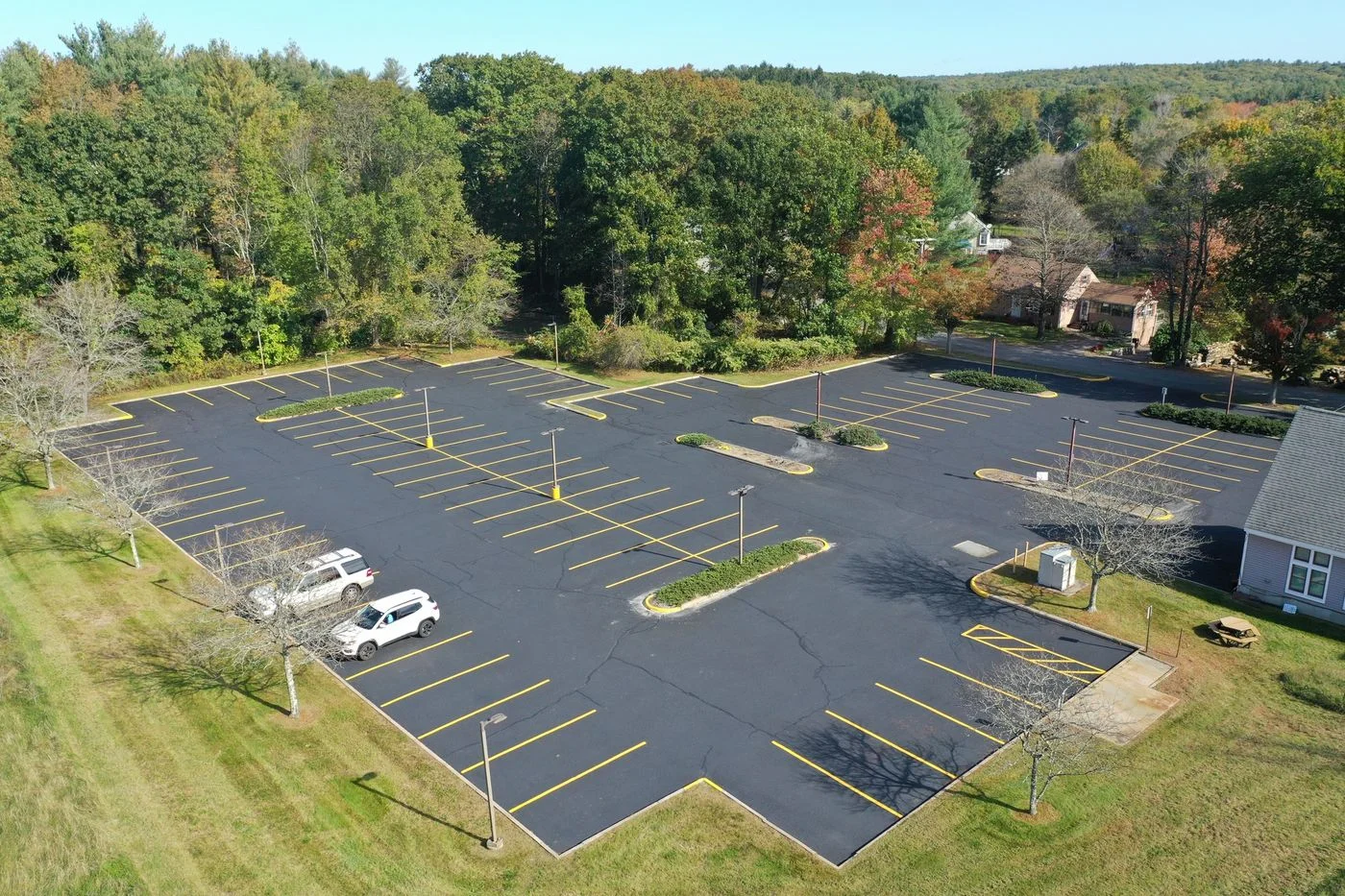 Photo 3 of 405 Main St, Spencer, MA 01562