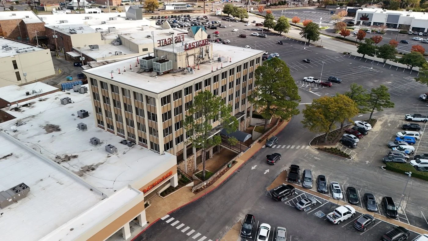 Photo 1 of 5118 Park Avenue, Memphis, TN 38117