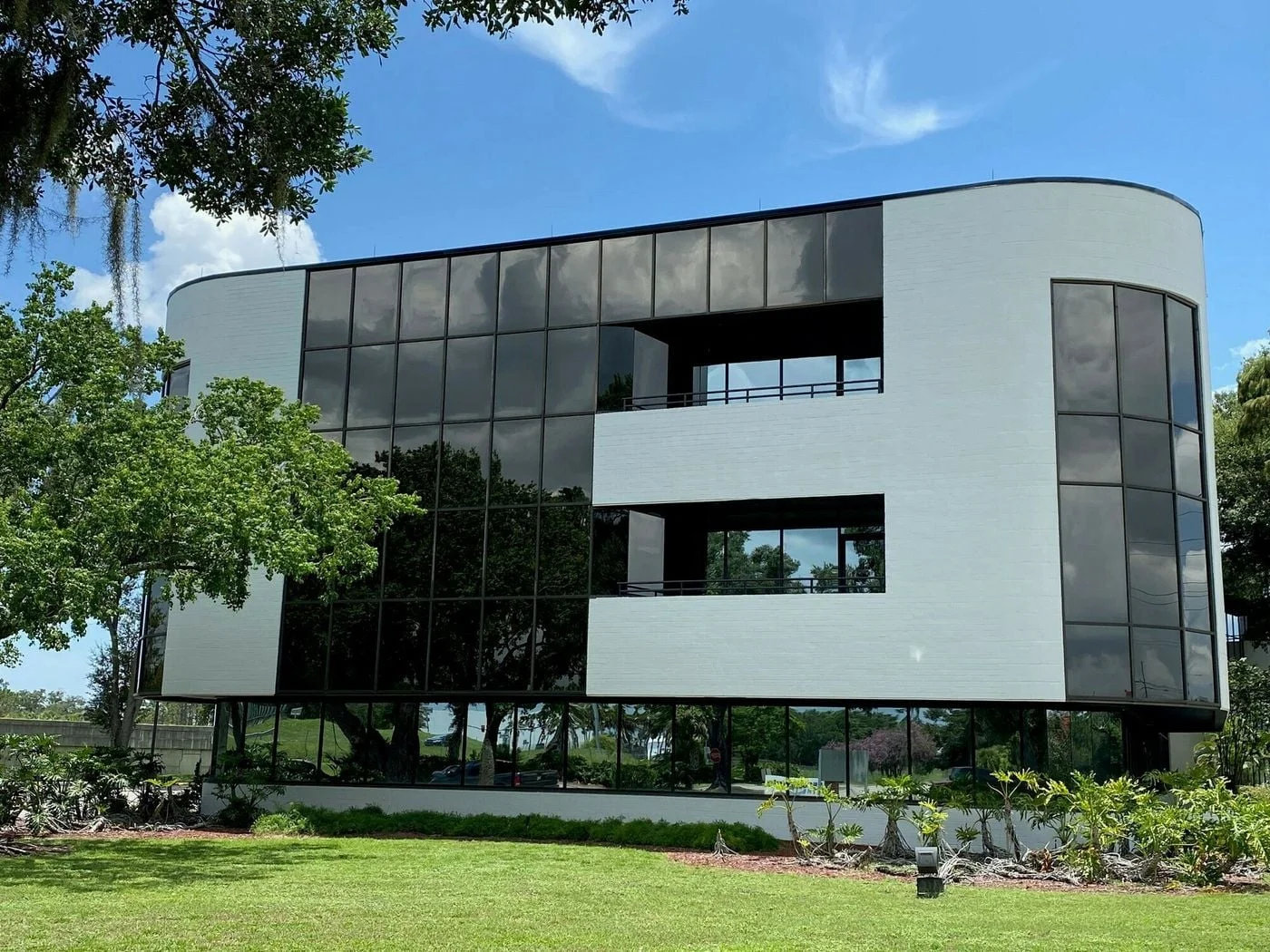 Photo 1 of 5650 Breckenridge Park Dr, Tampa, FL 33610