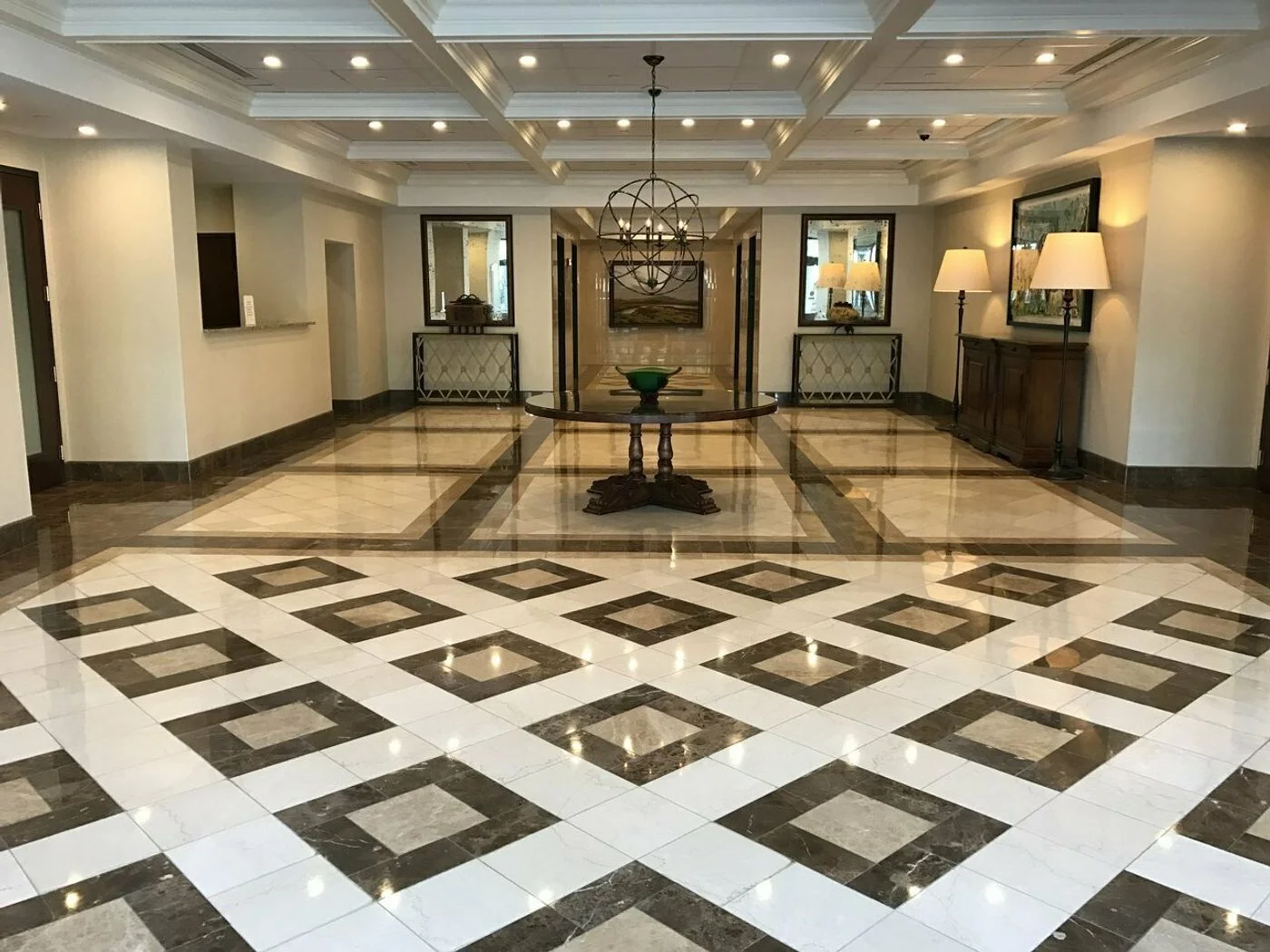 Photo 1 of 520 W Summit Hill Dr, Knoxville, TN 37902