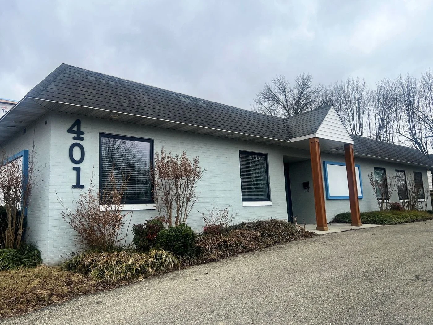 Photo 1 of 401 Depot St NW, Christiansburg, VA 24073