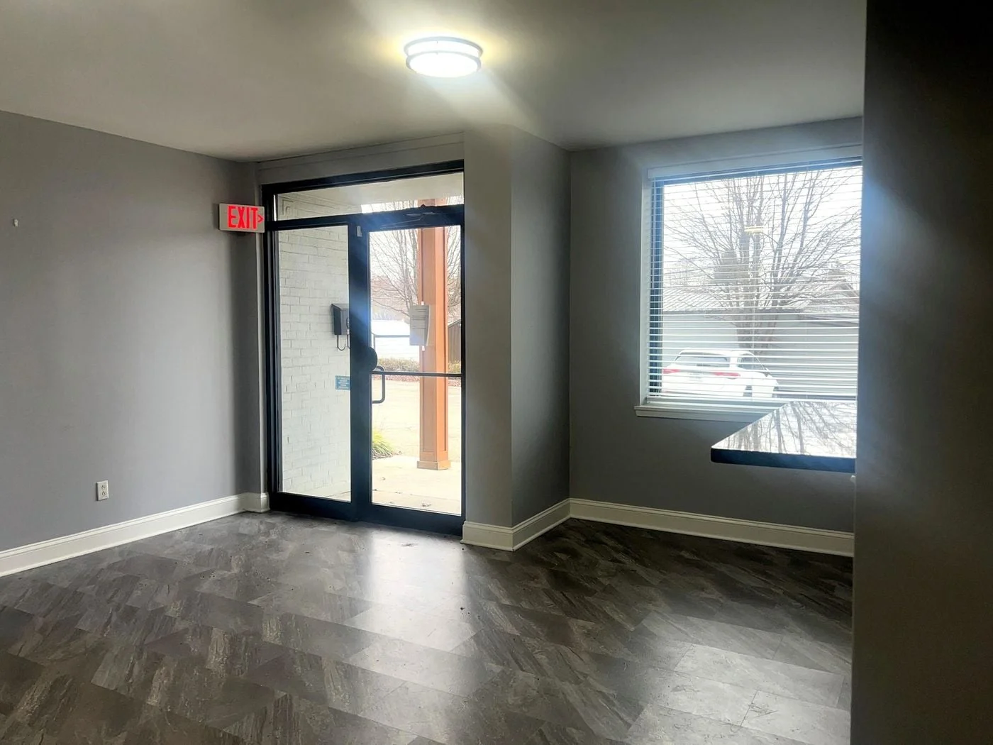 Photo 3 of 401 Depot St NW, Christiansburg, VA 24073