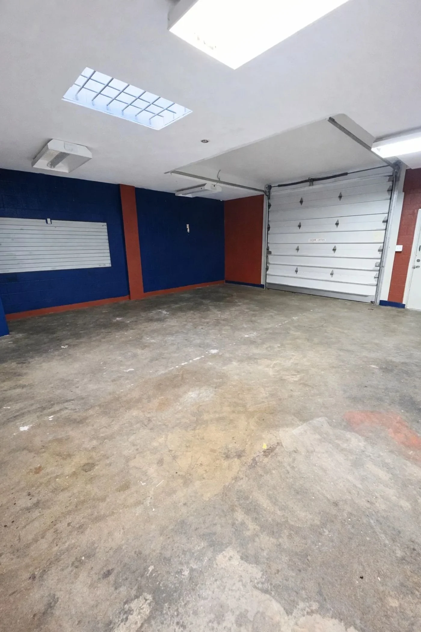 Photo 2 of 1757 Broadway, Lorain, OH 44052