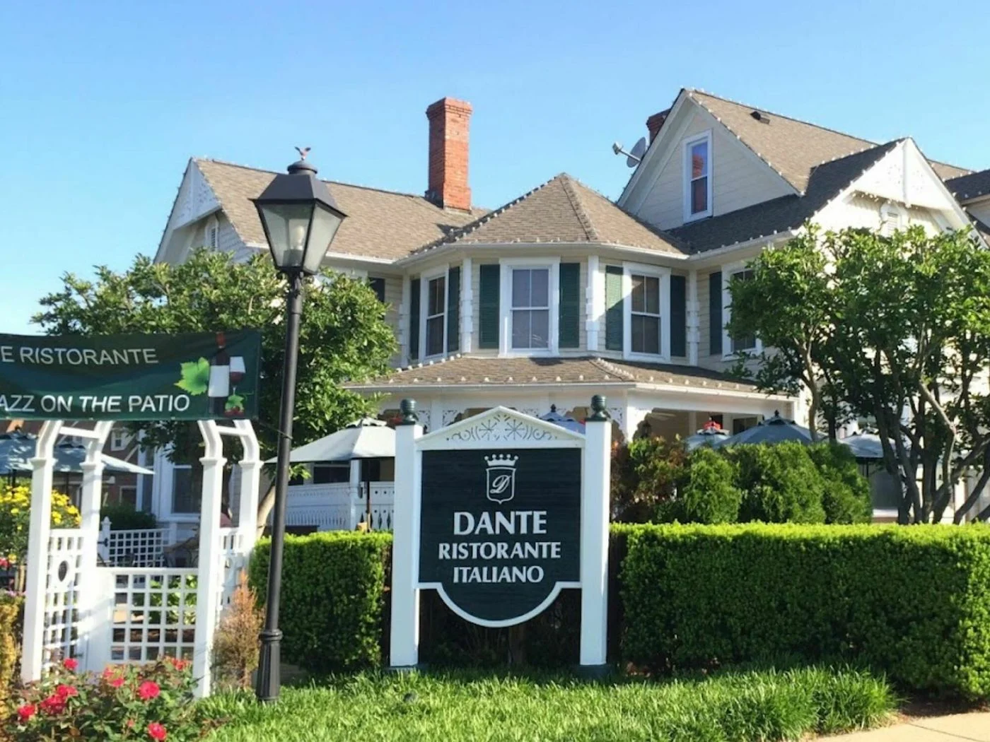 Photo 2 of 1148 Walker Road, Great Falls, VA 22066