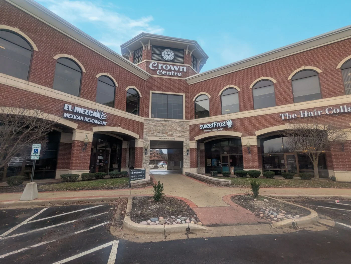 Photo 1 of 9645 Lincolnway Lane, Frankfort, IL 60423