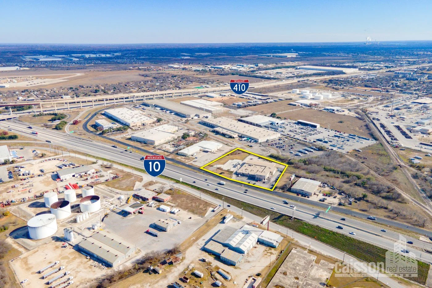 Photo 3 of 4818 Interstate 10 E, San Antonio, TX 78219