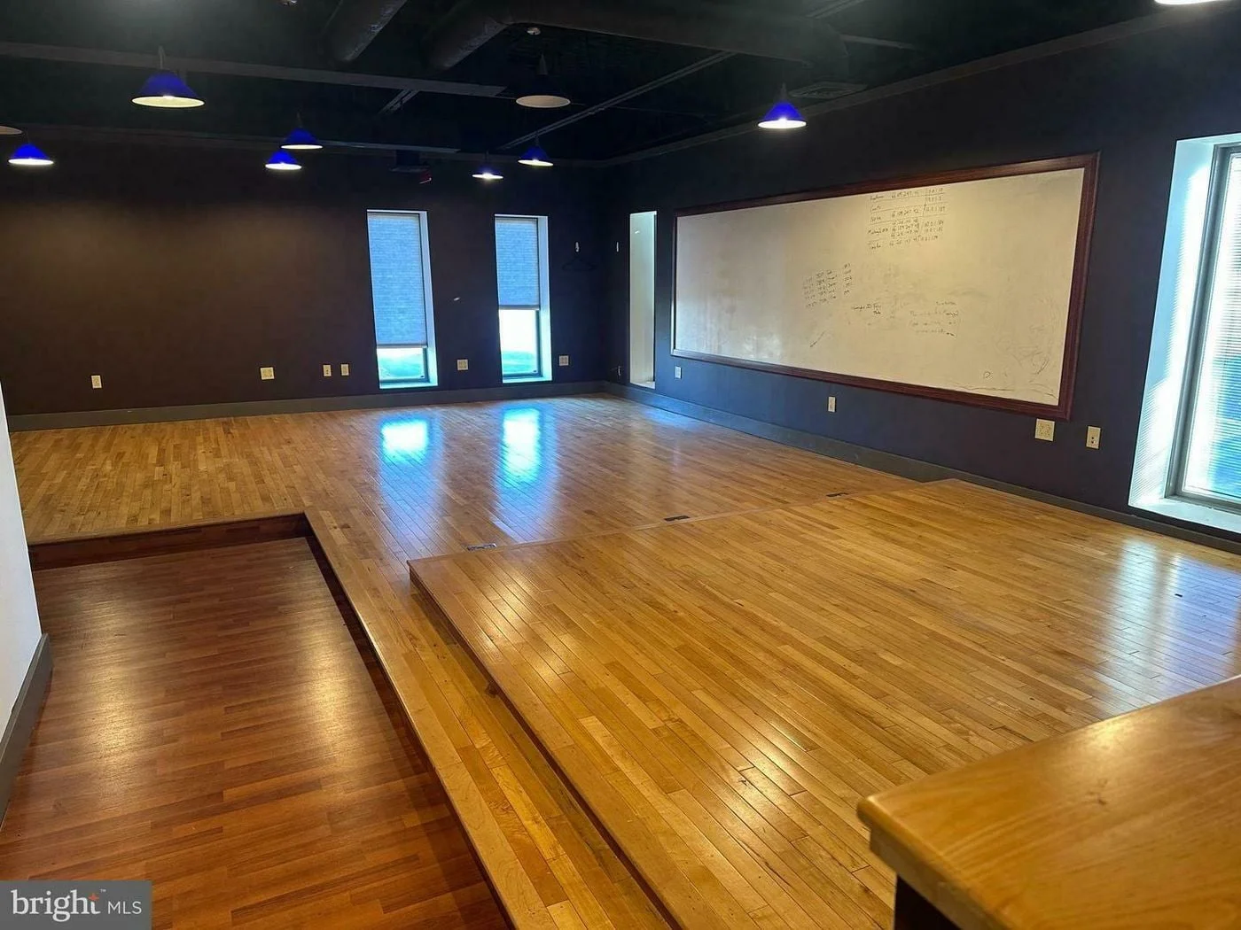 Photo 2 of 1185 Division Hwy, Ephrata, PA 17522