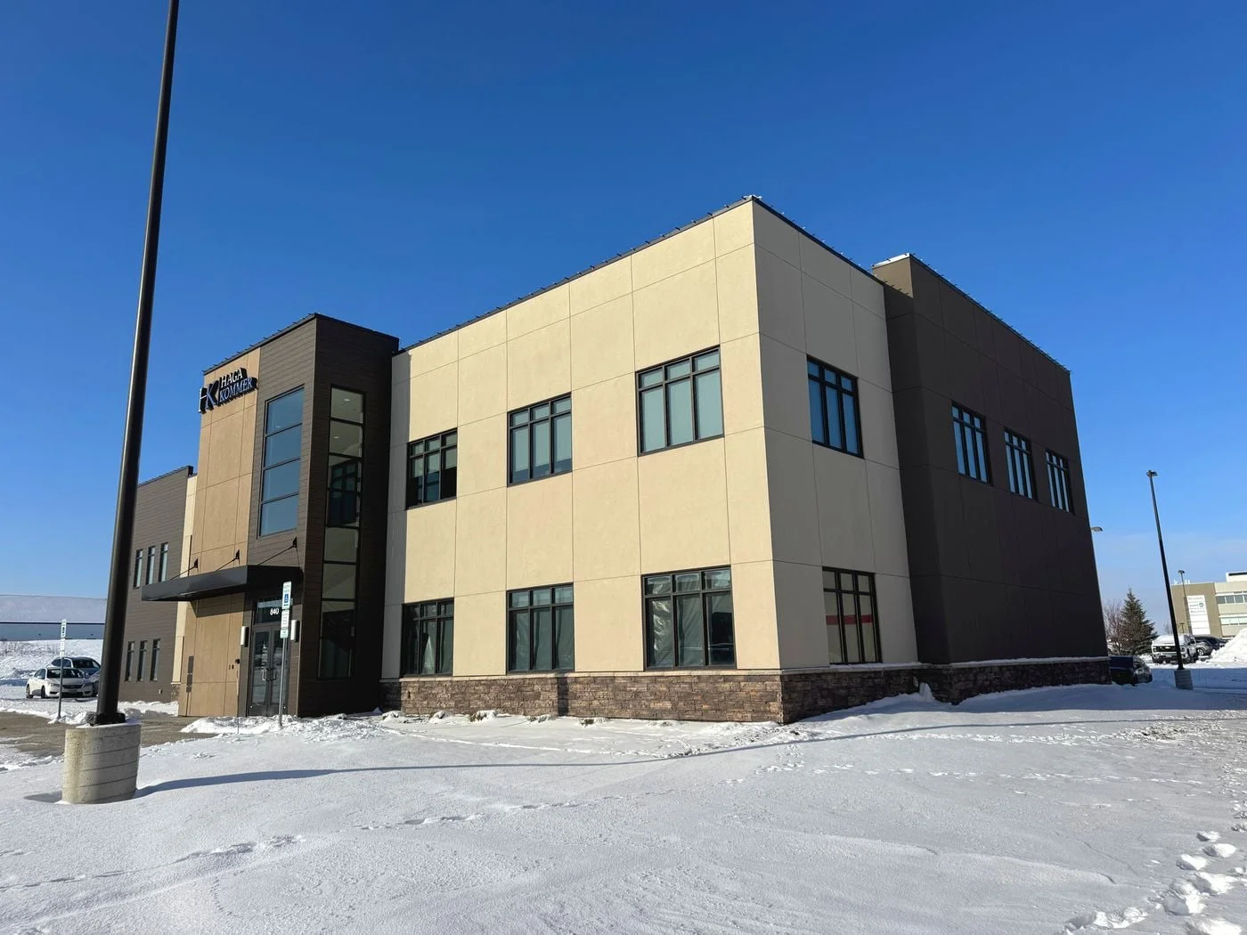 Photo 2 of 840 43rd Ave NE, Bismarck, ND 58503