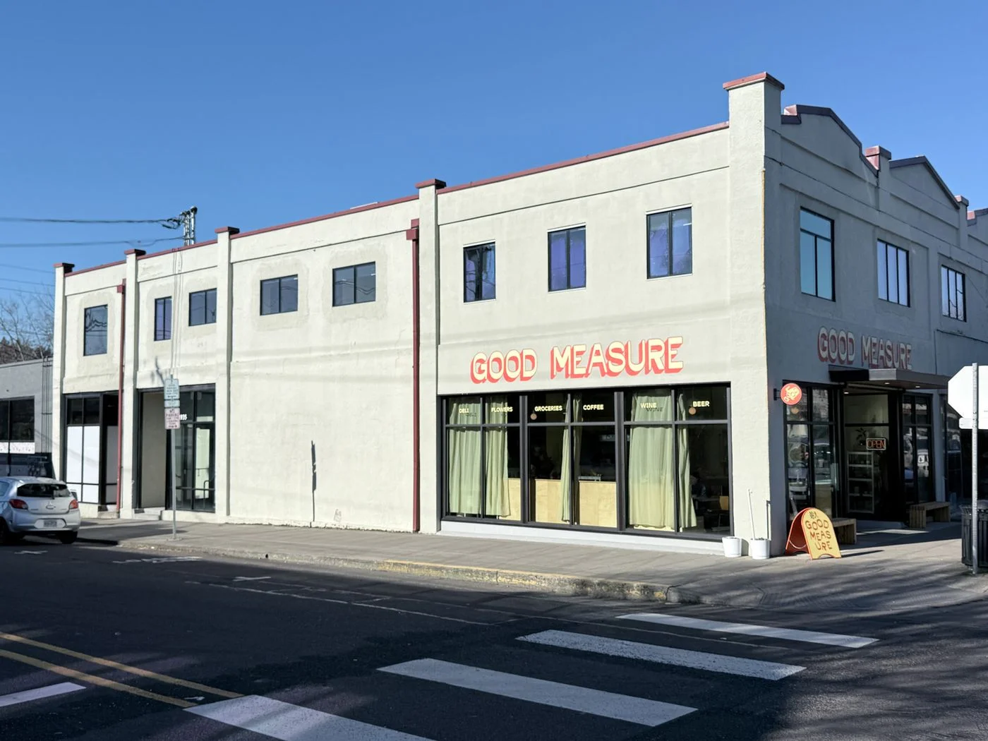 Photo 1 of 1935 Southeast Jefferson Street, Milwaukie, OR 97222