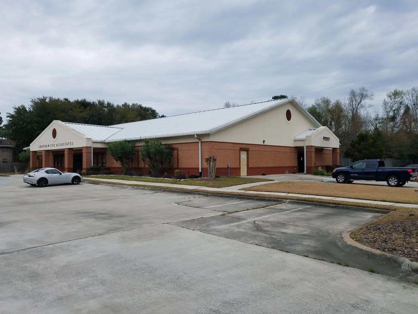 Photo 3 of 9104 Middleground Road, Savannah, GA 31406