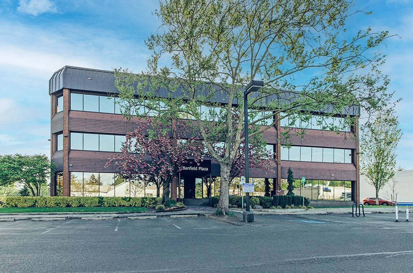 Photo 1 of 7931 NE Halsey St, Portland, OR 97213