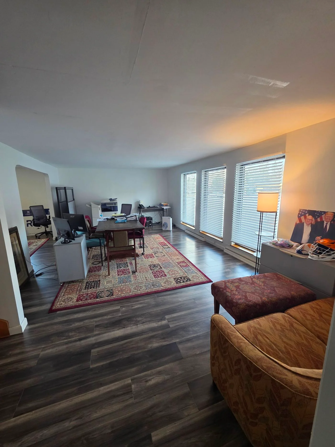 Photo 3 of 6864 E Genesee St, Fayetteville, NY 13066