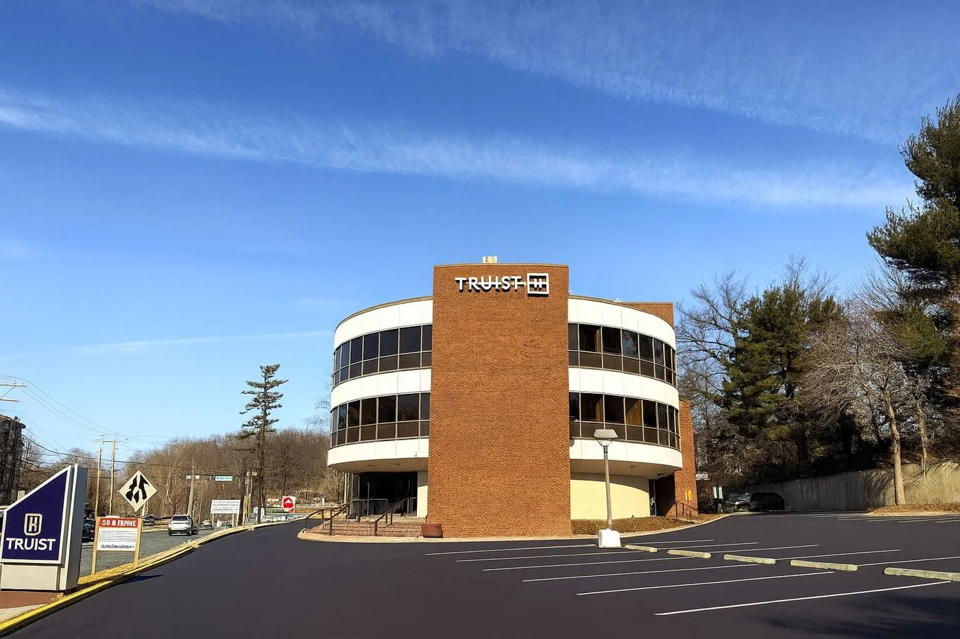 Photo 2 of 667 Welsh Road, Huntington Valley, PA 19006