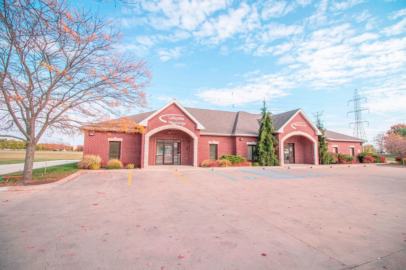 Photo 3 of 975 Mezzanine Dr, Lafayette, IN 47905