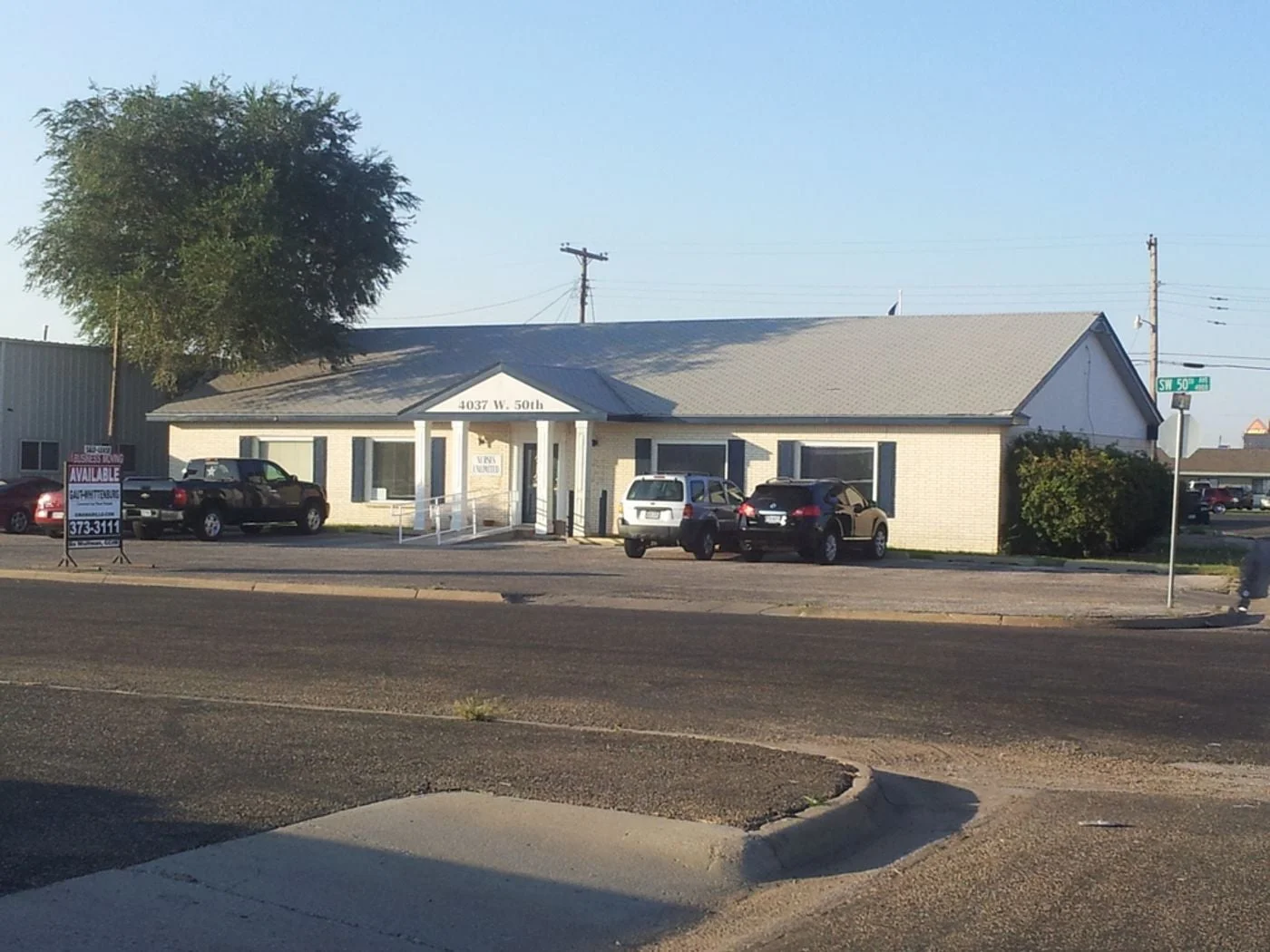 Photo 2 of 4037 SW 50th Ave, Amarillo, TX 79109