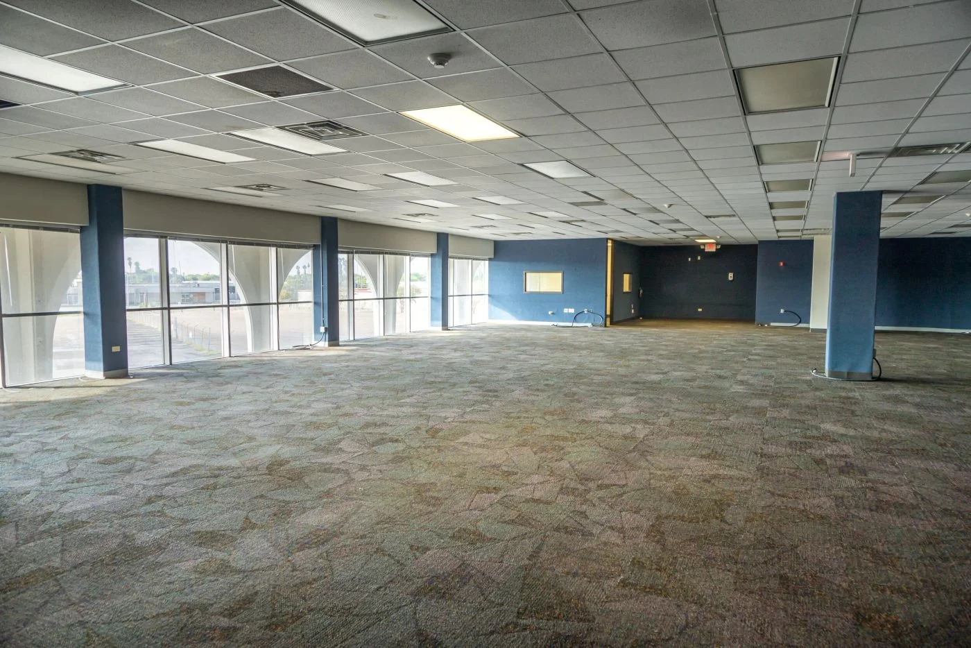 Photo 3 of 4215 S Staples St, Corpus Christi, TX 78411