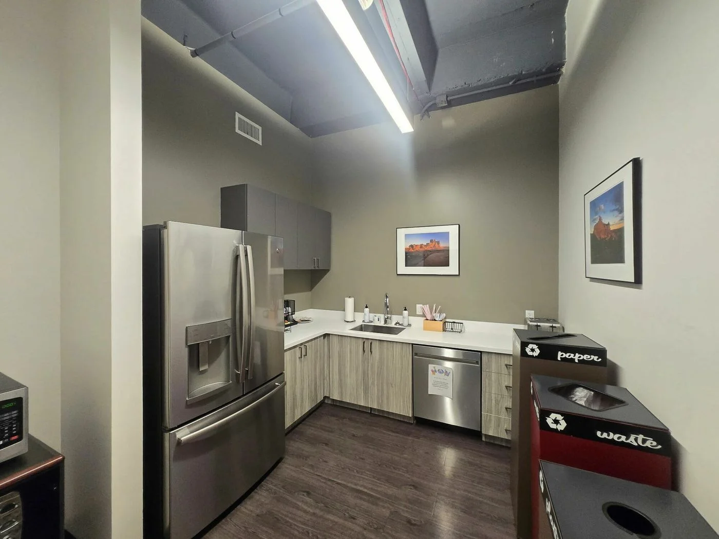 Photo 3 of 40 North Central Avenue, Phoenix, AZ 85004