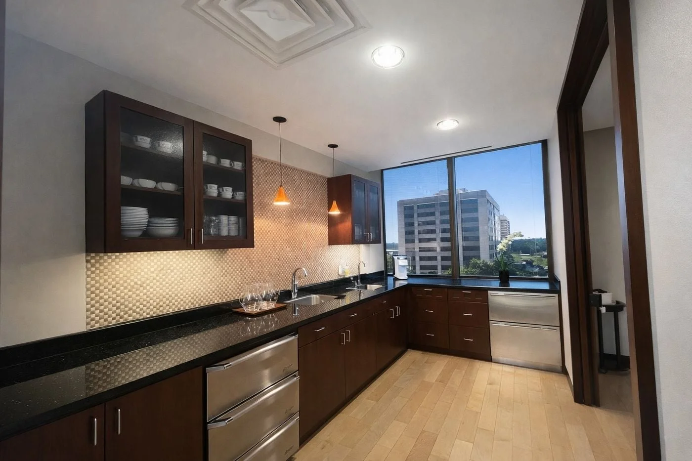 Photo 3 of 13465, Midway Road Farmers Branch, Dallas, TX 75244