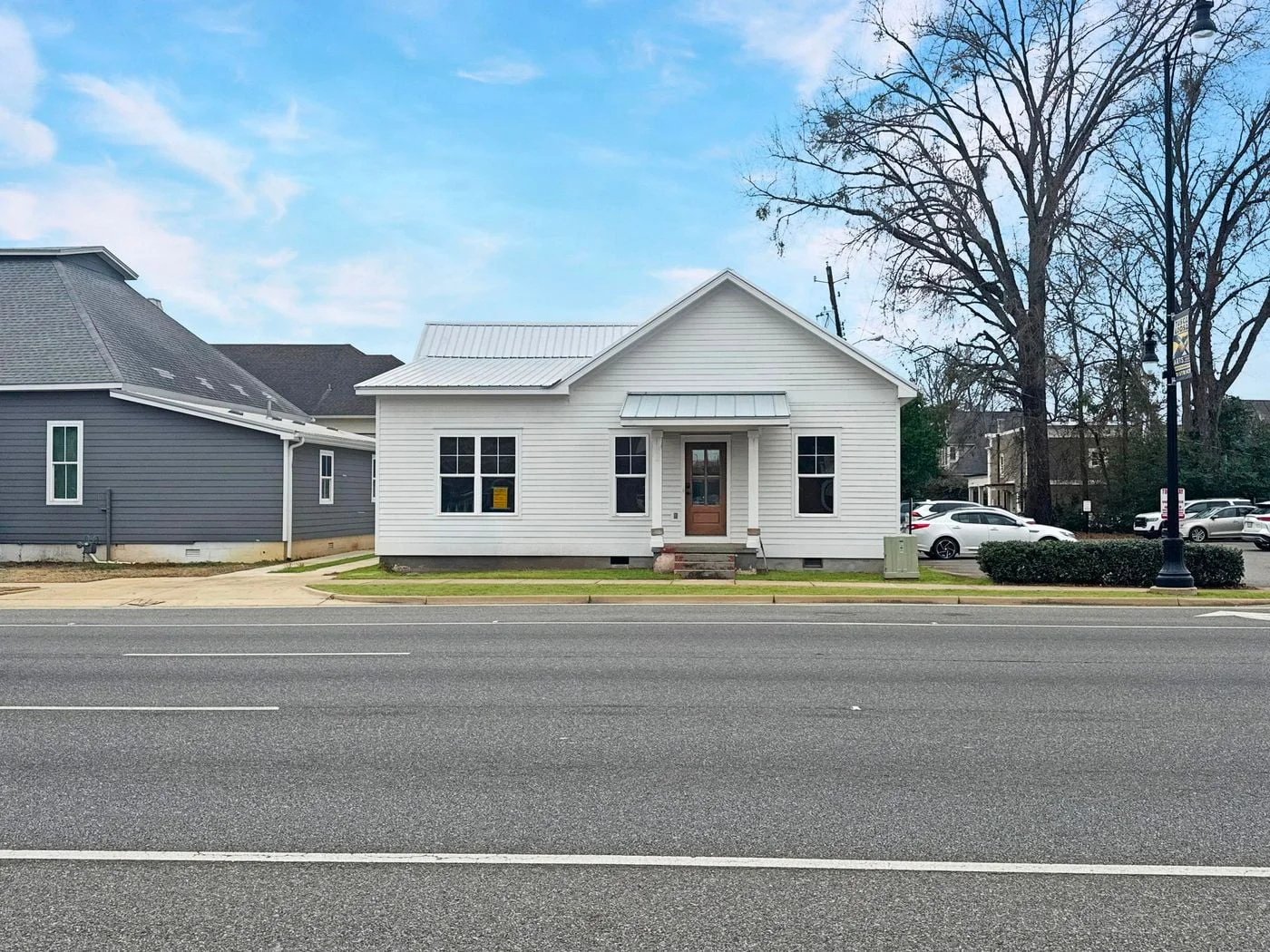 Photo 1 of 514 Lurleen B Wallace Blvd S, Tuscaloosa, AL 35401
