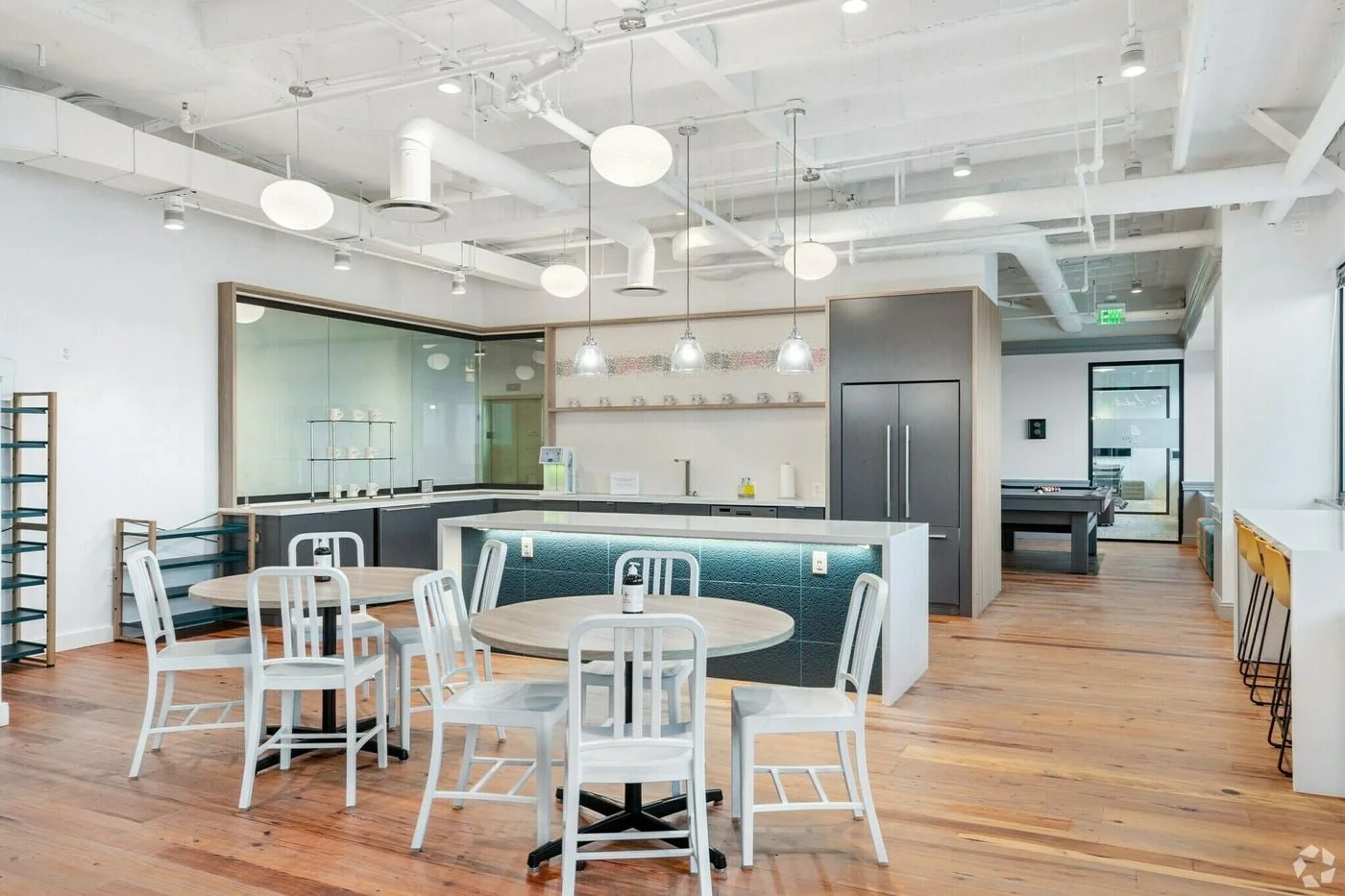 Photo 2 of 6400 Arlington Blvd , Falls Church, VA 22042