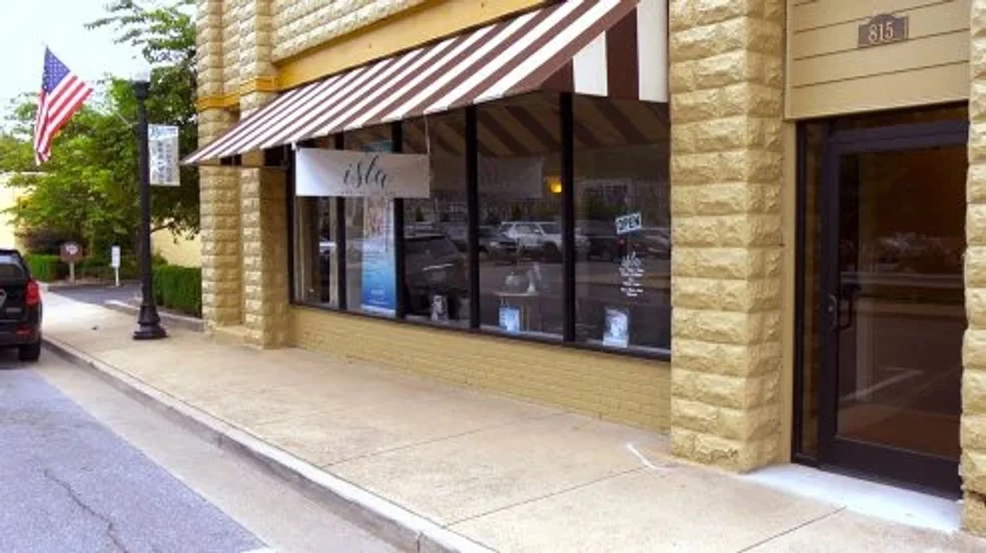 Photo 2 of 815 Shelby St, Bristol, TN 37620