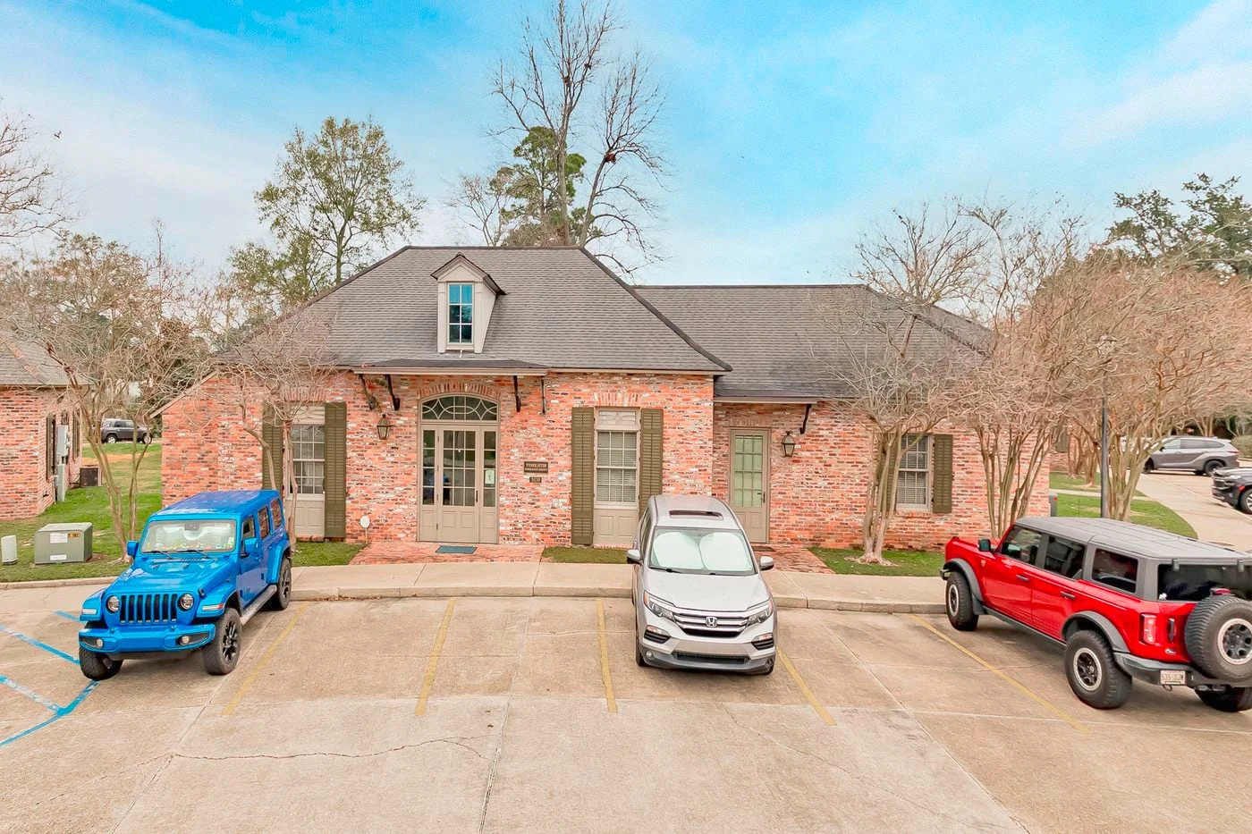 Photo 1 of 5139 Bluebonnet Blvd, Baton Rouge, LA 70809