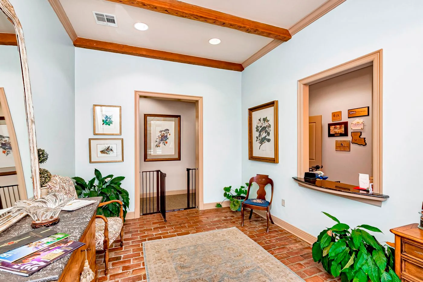 Photo 3 of 5139 Bluebonnet Blvd, Baton Rouge, LA 70809