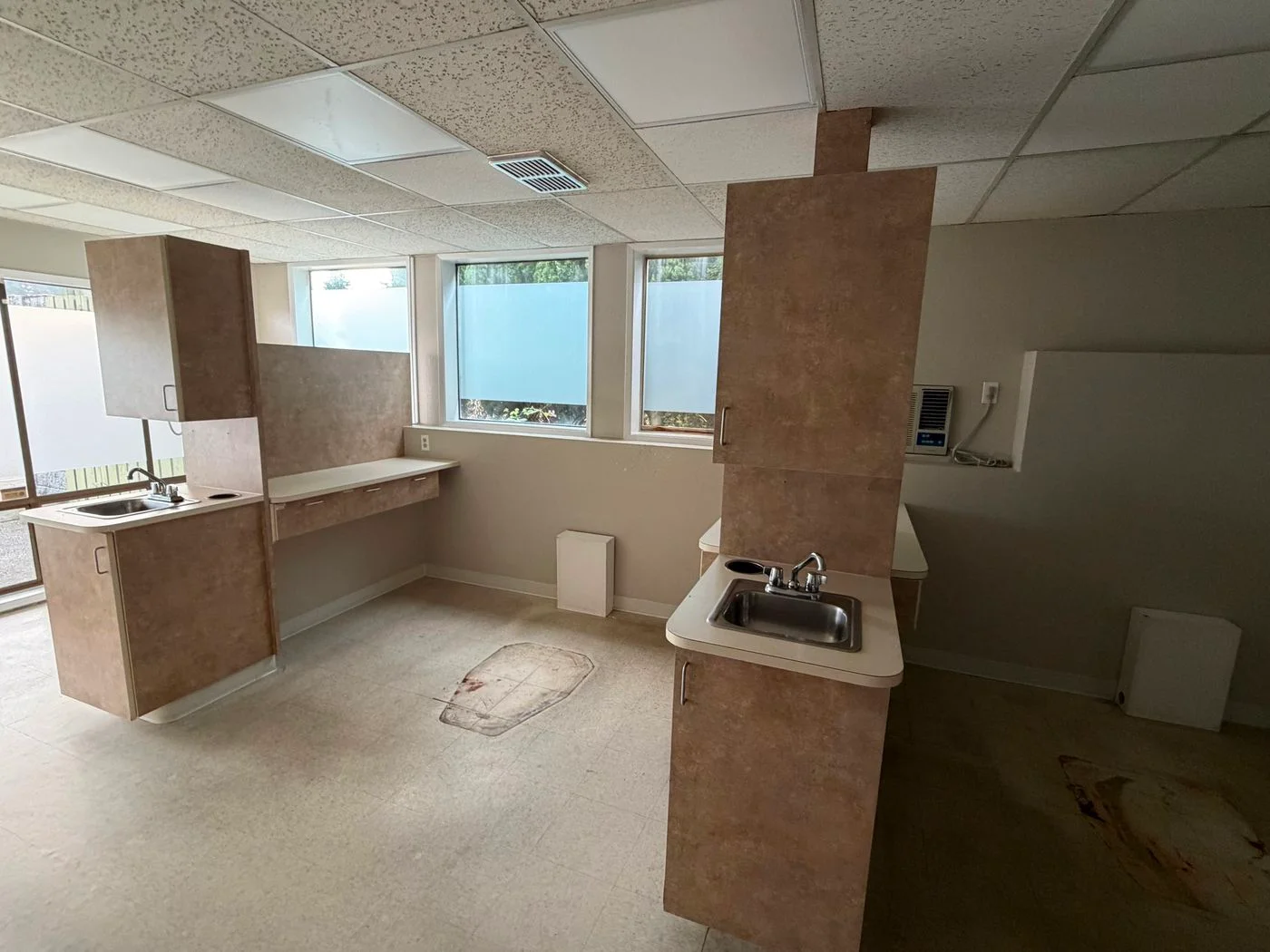 Photo 3 of 23416 Highway 99, Edmonds, WA 98026