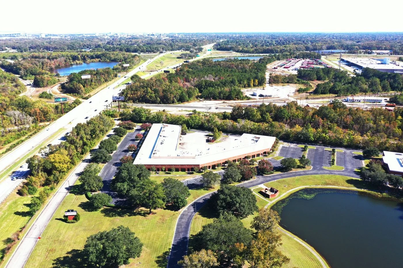 Photo 2 of 7001 Chatham Center Dr, Savannah, GA 31405