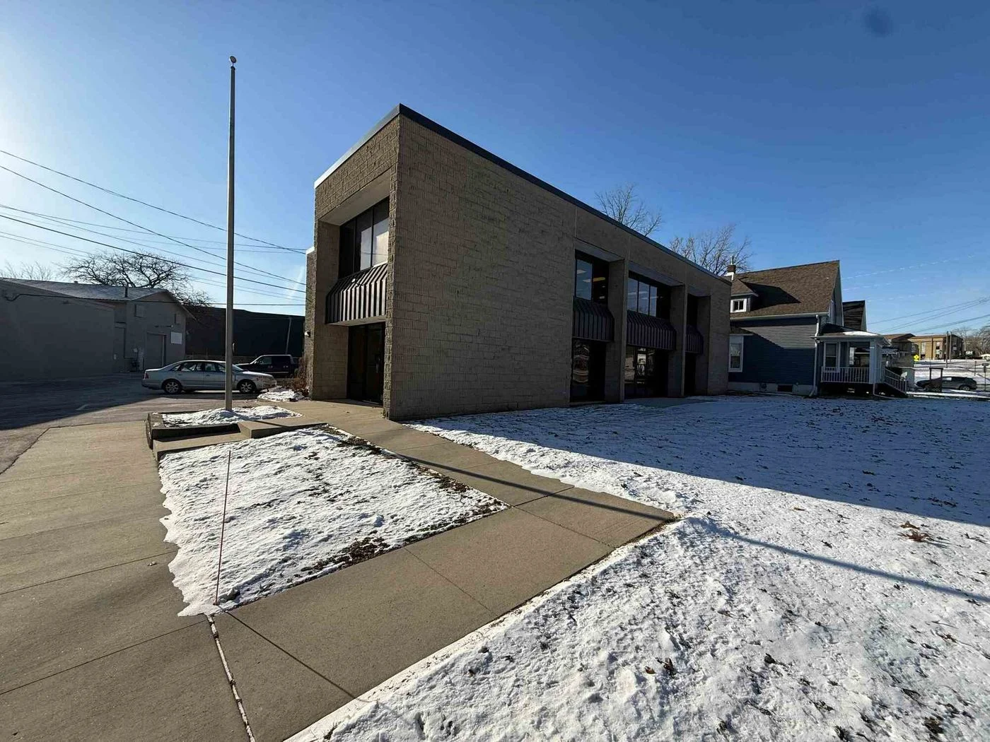 Photo 3 of 1010 3rd Ave & 1011 2nd Ave SW, Cedar Rapids, IA 52404