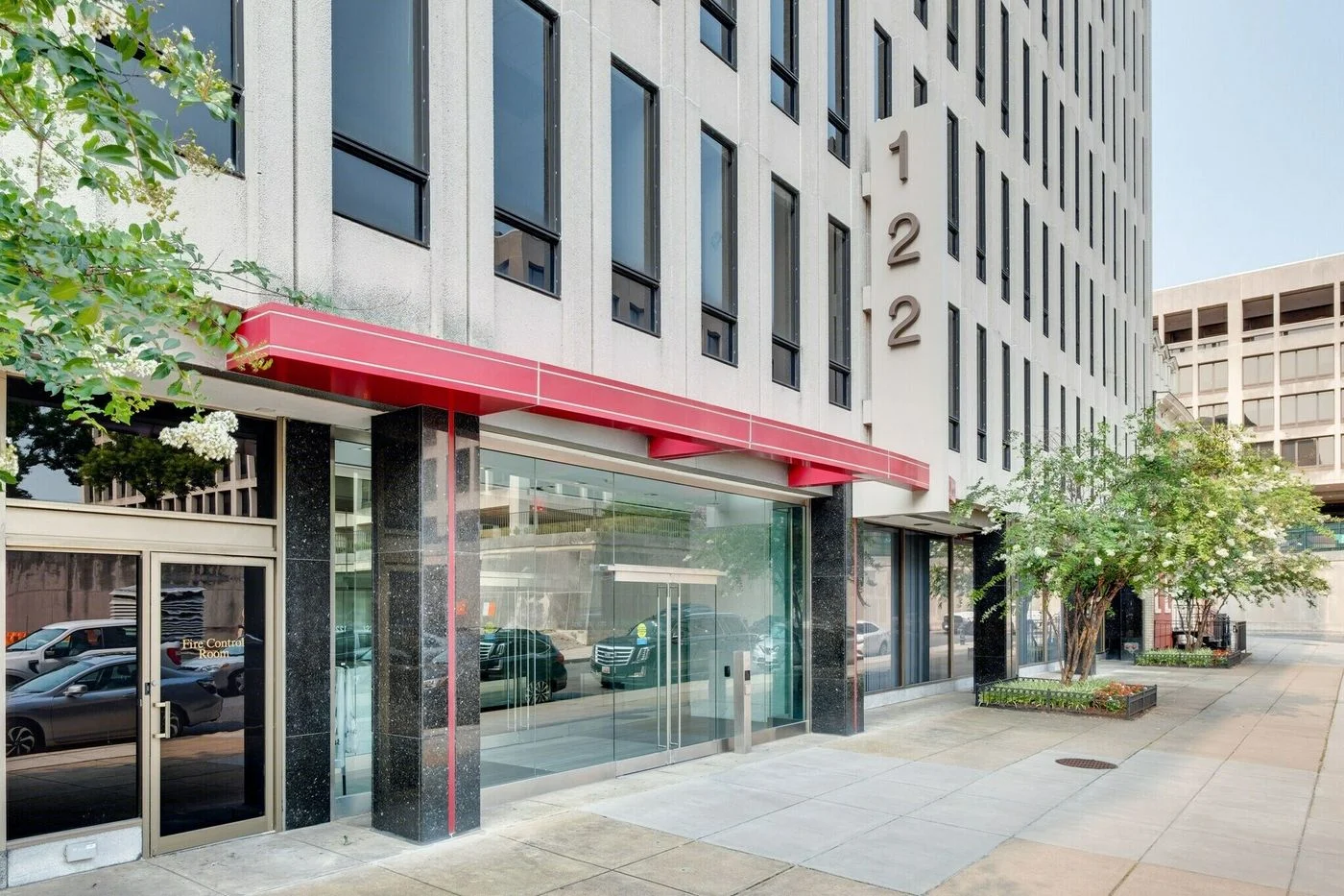 Photo 2 of 122 C St NW, Washington, DC 20001