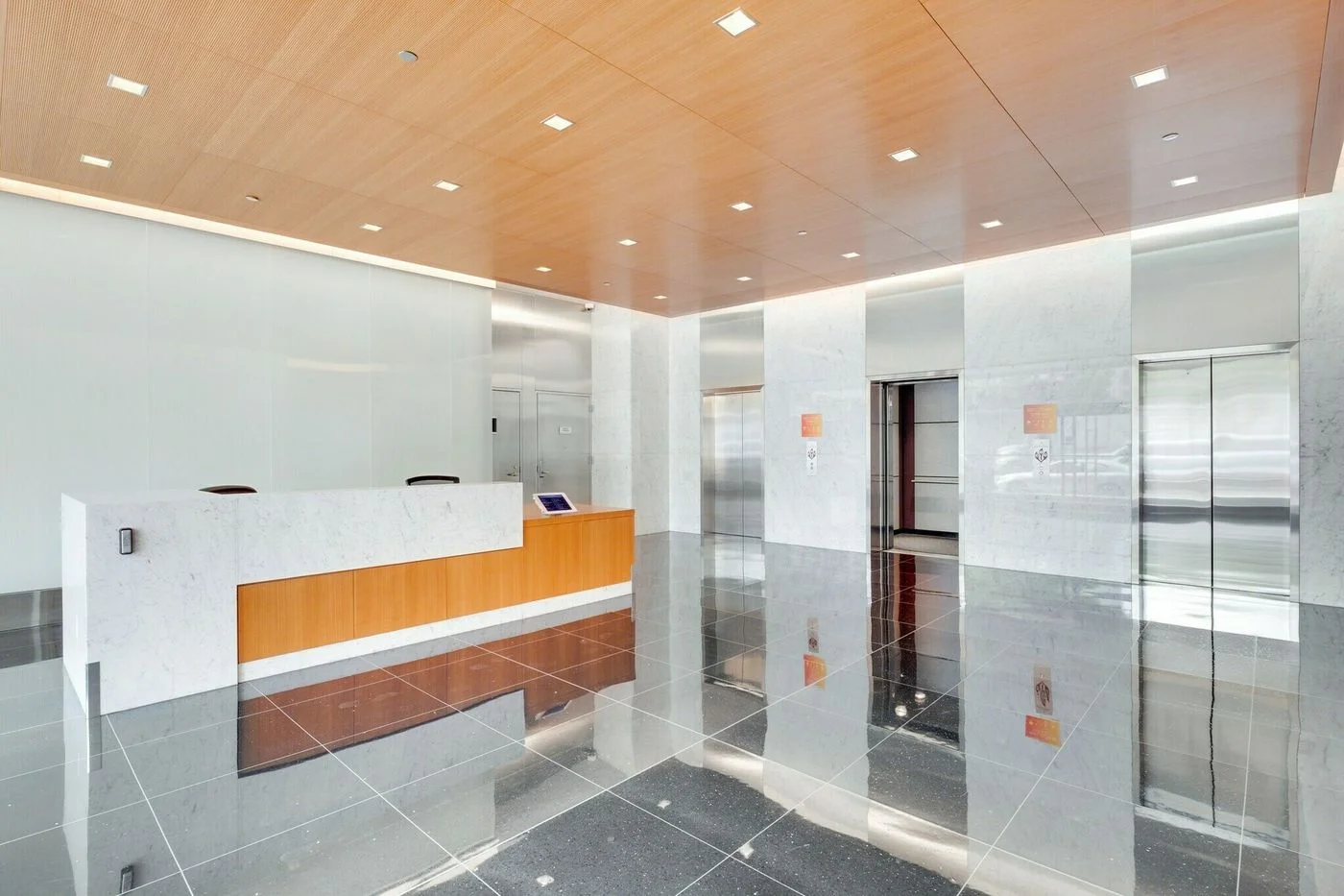 Photo 3 of 122 C St NW, Washington, DC 20001