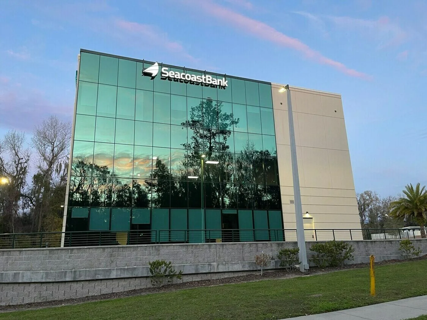 Photo 3 of 3833 SW 37th Blvd, Gainesville, FL 32608