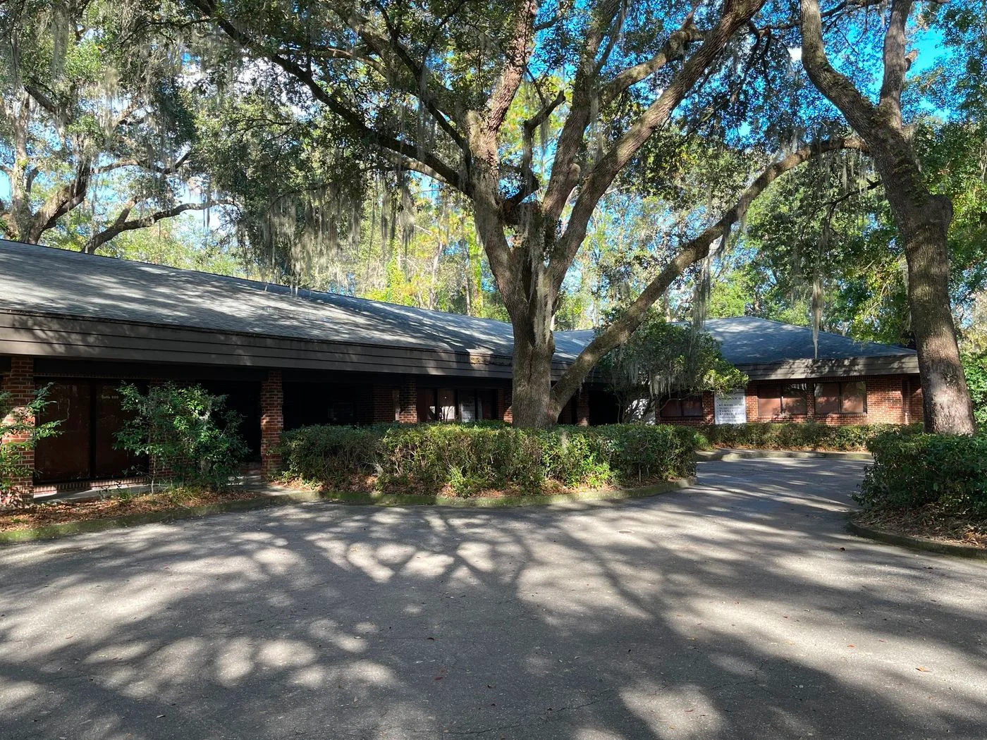 Photo 3 of 2233 Northwest 41st Street, Gainesville, FL 32606