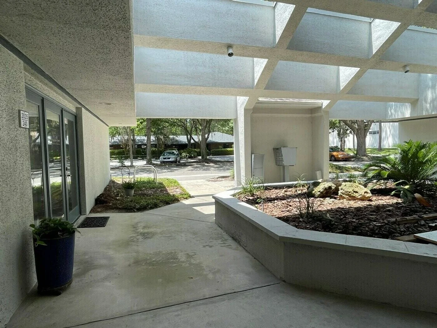 Photo 3 of 2837 Northwest 41 Street , Gainesville, FL 32605