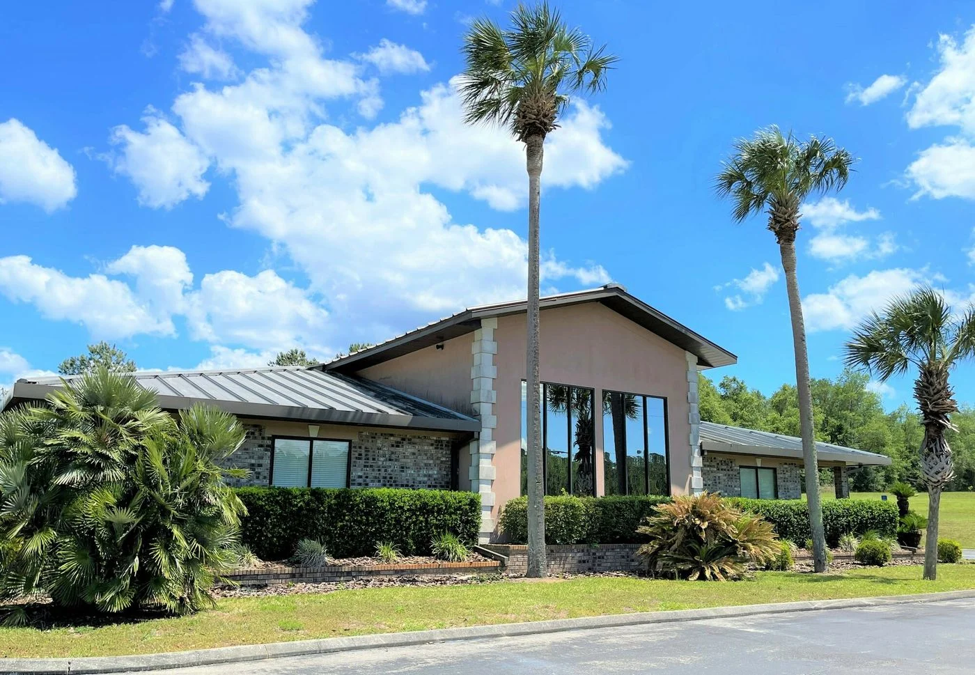 Photo 1 of 13680 NW 104th Ter, Alachua, FL 32615