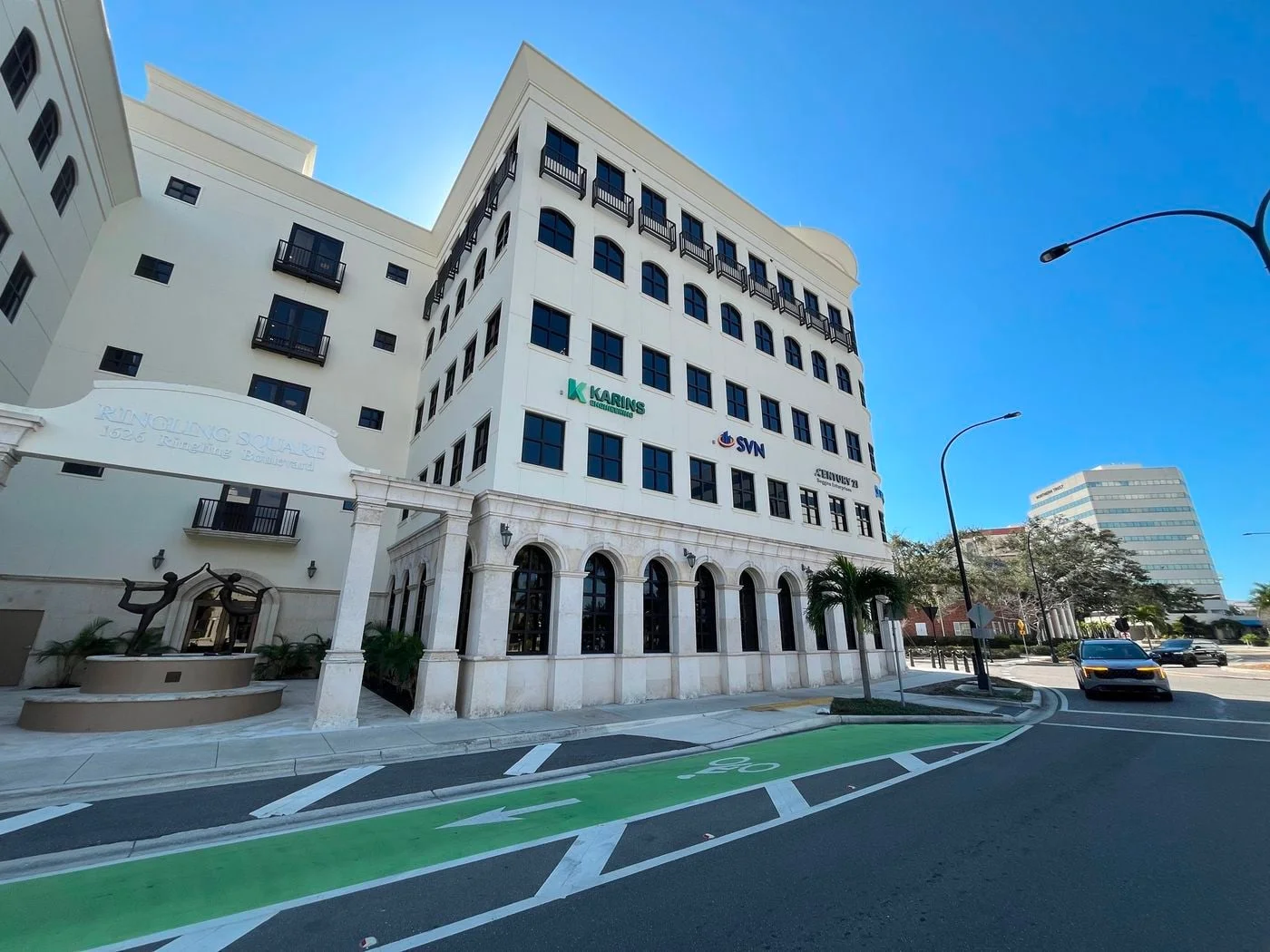 Photo 3 of 1626 Ringling Blvd, Sarasota, FL 34236